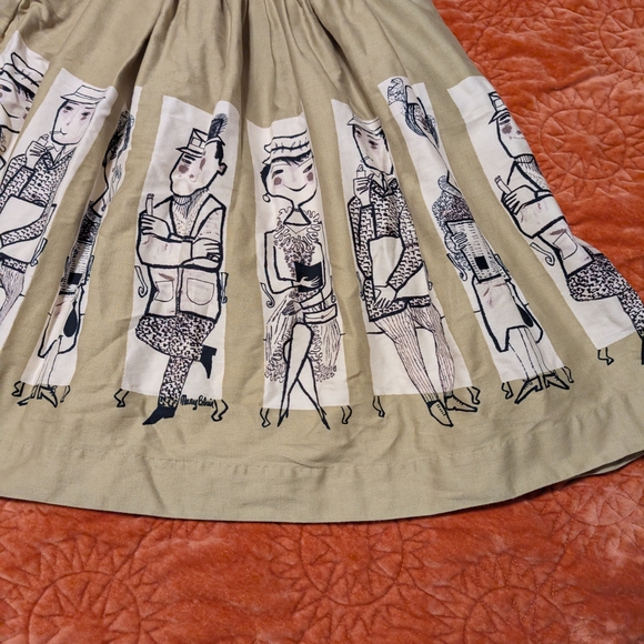 Pinup Couture Commuter Dress - Picture 7 of 14